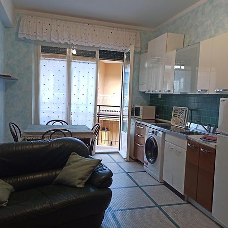 Camere Caterina Bonassola Luaran gambar