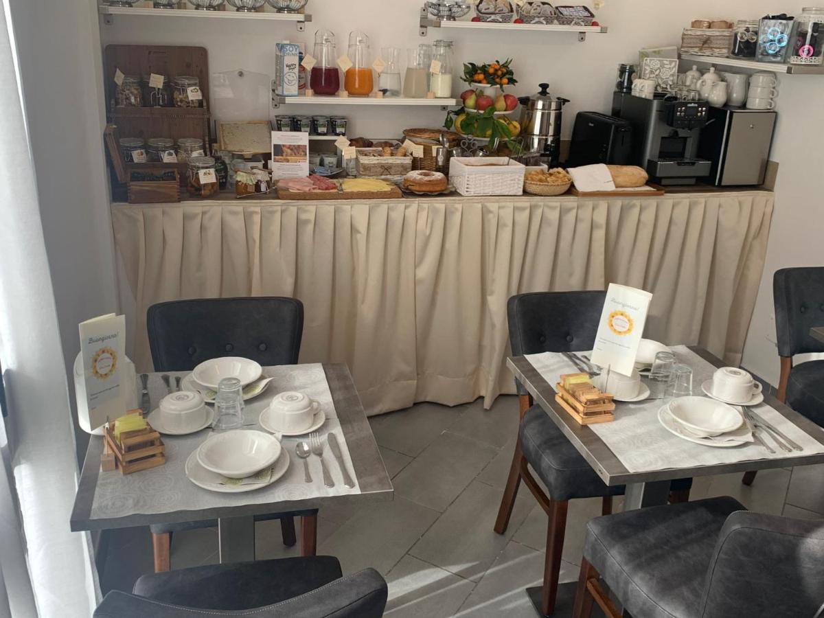 Camere Caterina Bonassola Luaran gambar