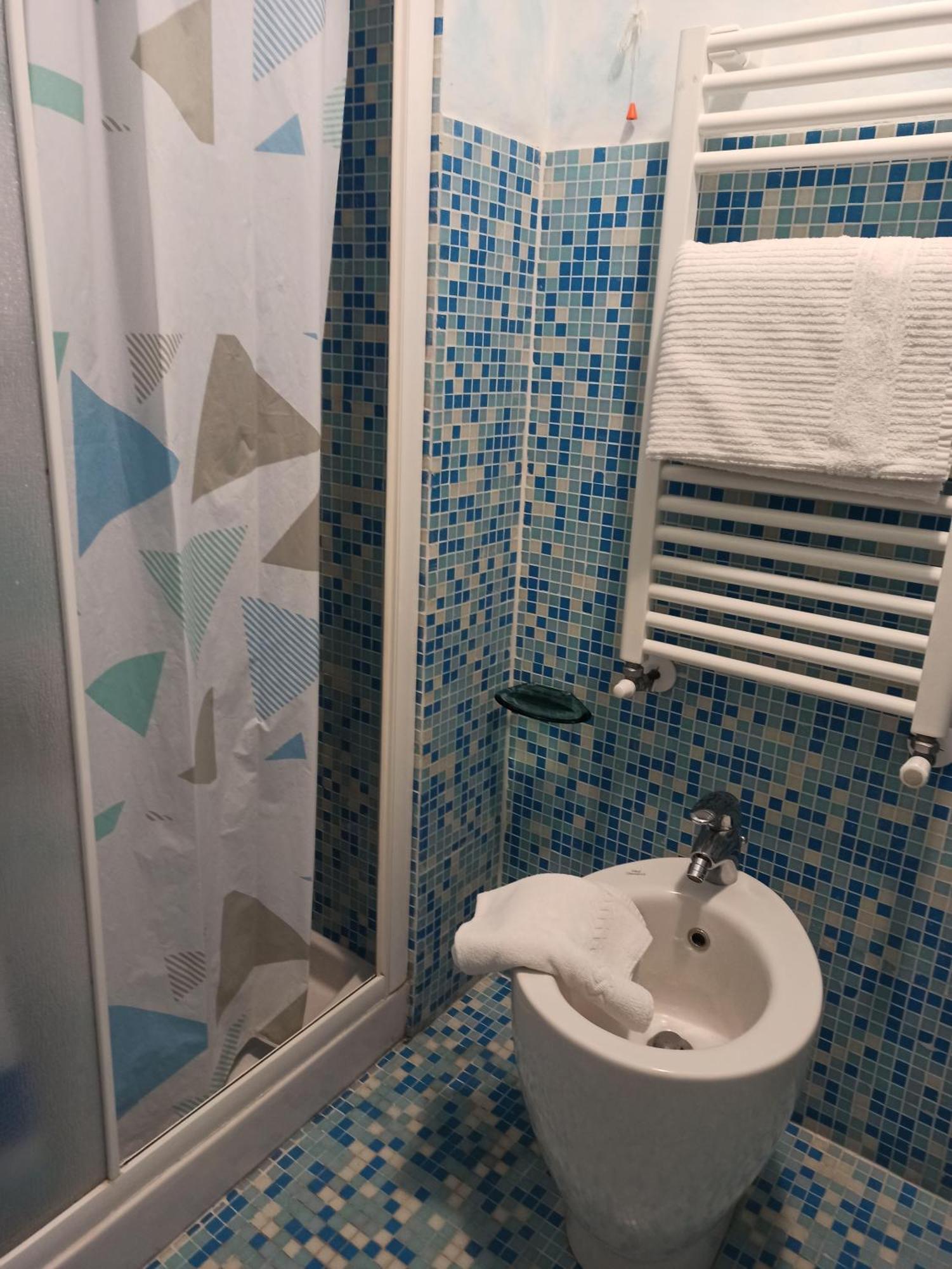 Camere Caterina Bonassola Luaran gambar