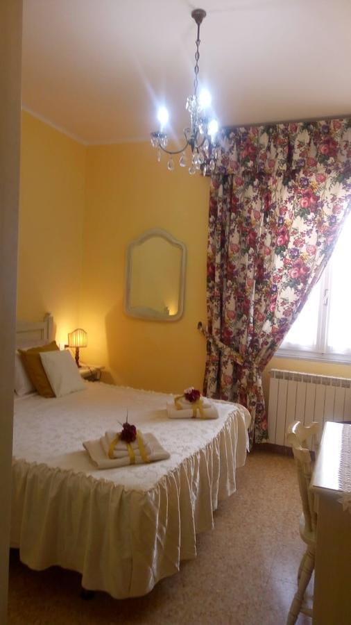Camere Caterina Bonassola Luaran gambar