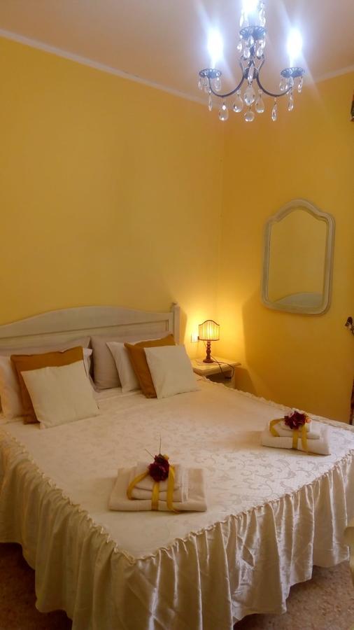 Camere Caterina Bonassola Luaran gambar