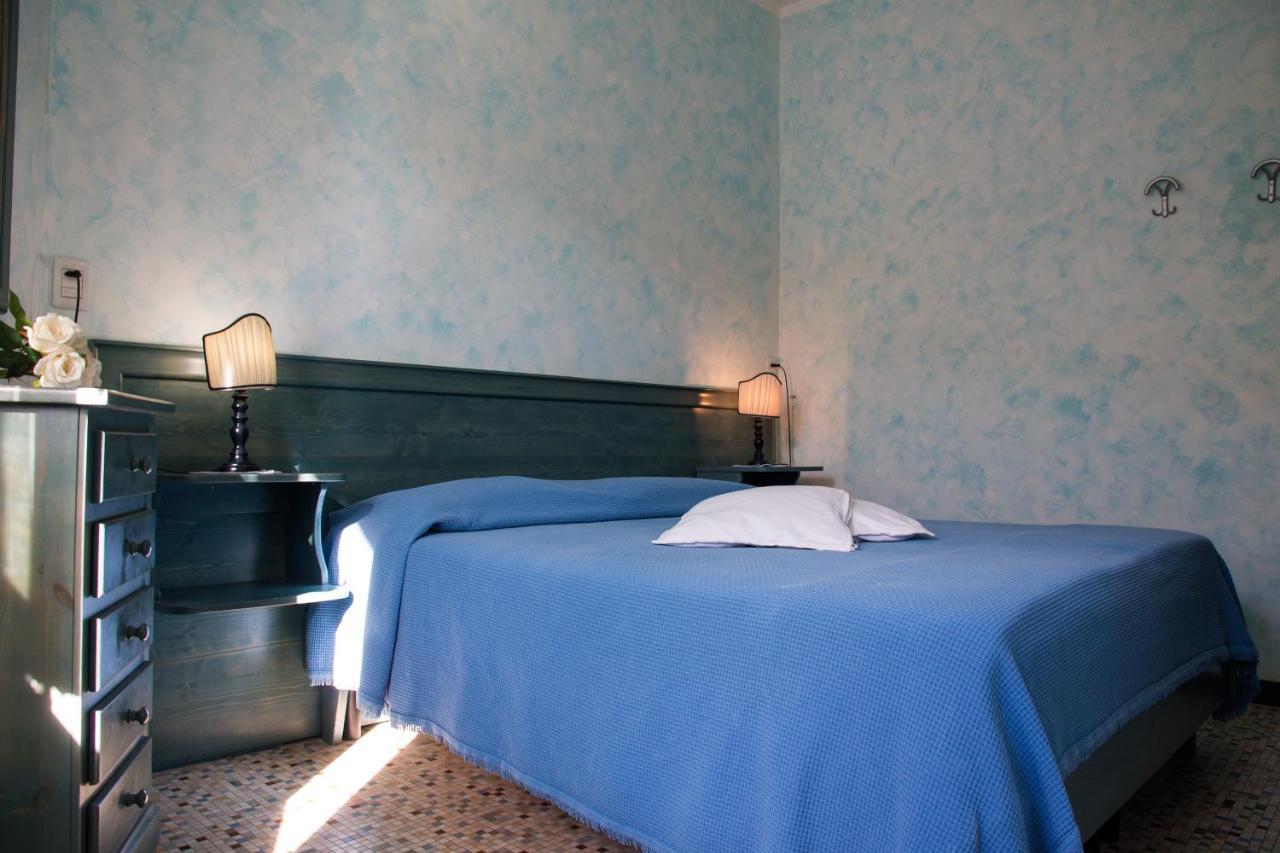 Camere Caterina Bonassola Luaran gambar